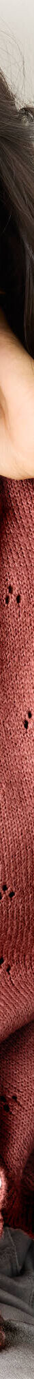 Gilet boutonné finition écailles, maille pointelle toucher doux (bois de rose) Gilet boutonné finition écailles, maille pointelle toucher doux (bois de rose)